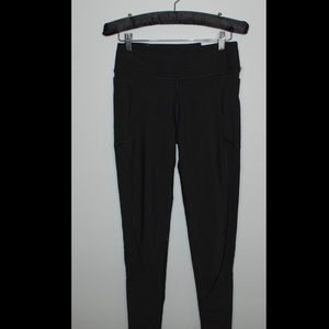 Victoria’s Secret Sport leggings